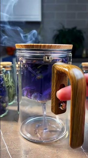 perfect gif for tea lovers 🌱🌱🌱 #teatime