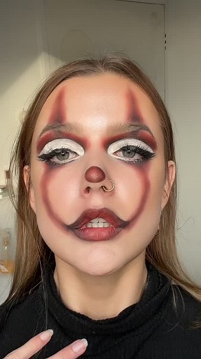 Pennywise James Charles Inspired Makeup Tutorial
