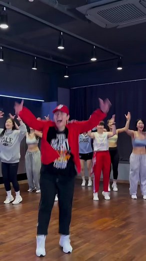 Locura Zumba: Risas y Movimiento Salvaje