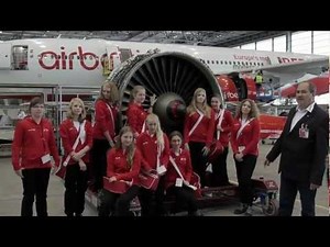 Girls Day 2012 der airberlin technik in Düsseldorf