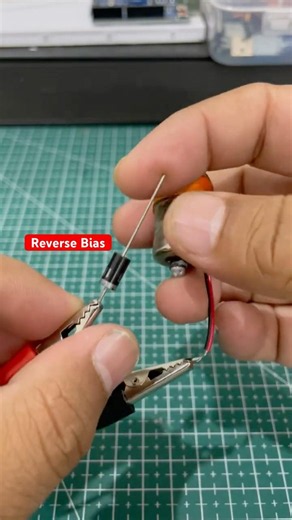 Understanding Diode in Simplest Way #electronic #arduino