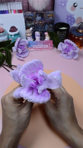 Pipe cleaner flowers tutorial #shorts #pipecleanercraft #diyflowers