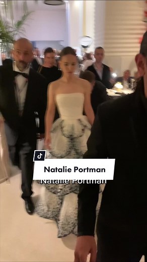Natalie Portman at the 76th Cannes film festival. #voguegermany #Cannes2023 #redcarpetlooks #cannesredcarpet #cannesfilmfestival #cannesfilmfestival2023 #natalieportman #natalieportmanedit #natalieportmanedits