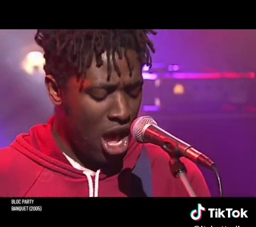 Bloc Party Live Performance on Rove Live 2005