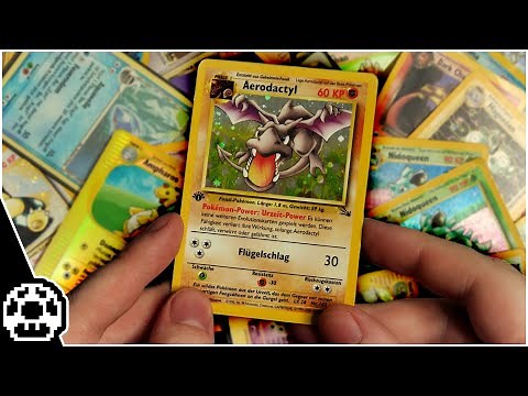Ein Ordner voll alter Pokemon Karten