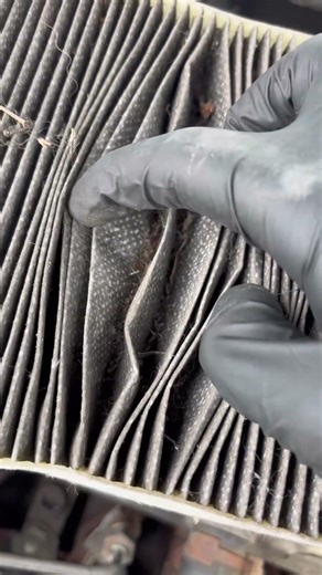 Transit Connect MK1 1.8 TDCi Cabin Filter Change (Easy Guide) | Part 1