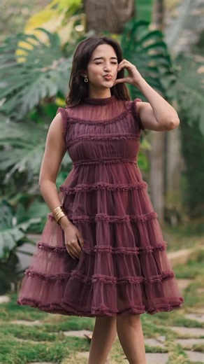 HASINCHI FASHION on Instagram: "PRICE : 5,000/- Available in all sizes Material : net Call / whatsapp : 9505663399 •Store location : Vanasthalipuram, LB nagar, Hyderabad #hasinchi #instagram #reelkarofeelkaro #reelitfeelit #trending feed explore instagrammarketing socialmediamarketing fashionstyle fashion passionforfashion entrepreneur hustlehard business entrepreneurship design fashiondesigner fashiondiaries hasinchistore vanasthalipuram dreamydresses independentwomen instagramfeed instaf"