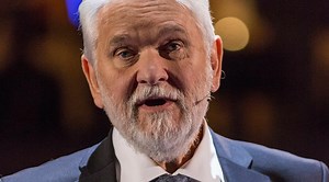 Hasse ”Kvinnaböske” Andersson om relationen till ex-frun – avslöjar sanningen efter alla år: ”Hon är..”