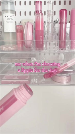Choosing the Perfect Lipstick: A Daily Dilemma