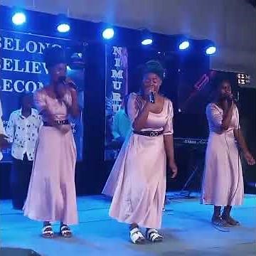 #gospelmusic ninasiri by Israel mbonyi live in mbarara
