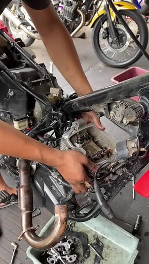 Motorcycle Engine Repair Techniques Explained