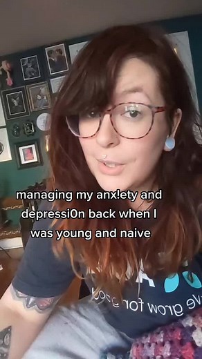 class consciousness is a curse y'all now I can never chill again #leftist #classconsciousness #anticapitalist #depression #anxiety #neurodivergent