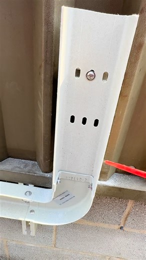 238K views · 1.6K reactions | We install GRP tray to show how easy it is. Lightweight, corrosion-resistant, and spark-free when cut - ideal for tough installs in challenging environments. Free GRP Training  https://training.efixx.co.uk/course/grp-containment-in-association-with-marshall-tufflex#/home #containment #electricalinstallation #electricalwork | EFIXX | Facebook