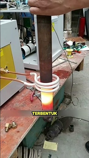 Can Metal Turn Red Without Fire? This Is How Induction Heating Works #InductionHeating #ScienceFacts