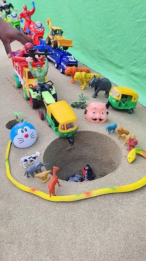 992K views · 2.7K reactions | Gadi lelo tractor lelo bus lelo #RC #rccars #rchobby #DIYProjects #toystory #fblifestyle #satisfyingvideo #miniature #reelsfypシ #viralvideochallenge #videoviral | Mini Rural Project | Facebook