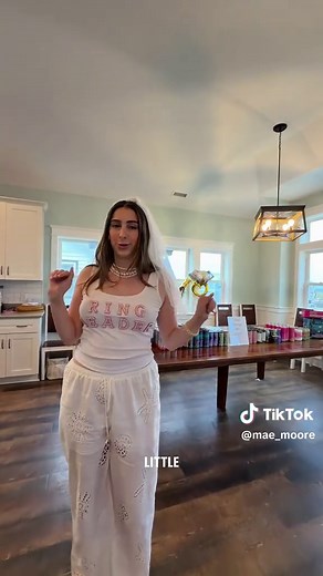 Bachelorette House Tour: Top Floors & Party Setup Ideas