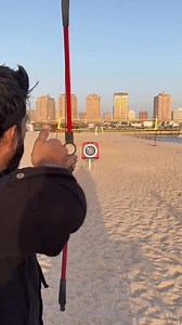 Archery with a view 🏹🌊 Our Soft Archery Set 100 spotted with @mrkitsfc الرماية مع إطلالة 🏹🌊 طقم الرماية الناعمة 100 مع @mrkitsfc | Decathlon UAE