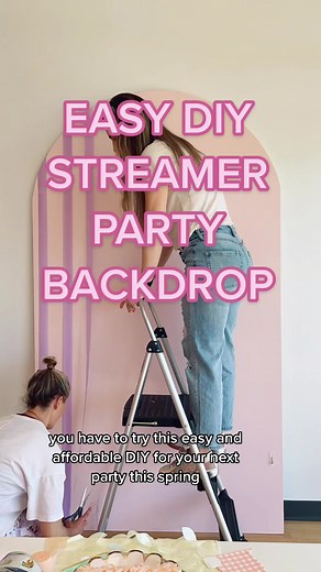 Welocme back to ✨ Make It Monday ✨ Make this easy and affordable party backdrop with us using only streamers 🙌🏻🤩 Customize the colors to make this backdrop for any party you have coming up this spring or summer 🎉🎉 #d#diyprojectd#diypartydecorp#partydecorp#partyplannerc#craftymomp#partyideas
