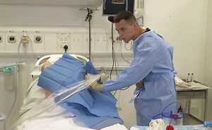 Pleural aspiration animated demonstration