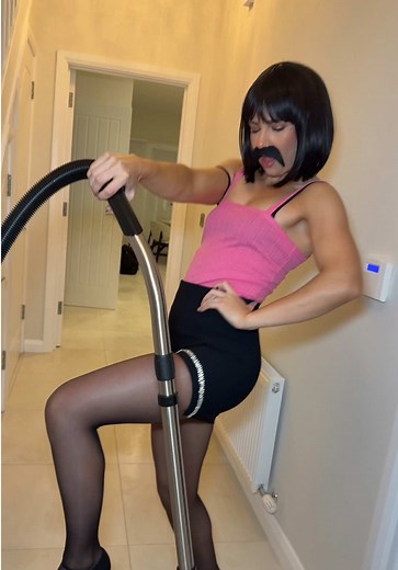 Freddie Mercury Costume Ideas for Halloween 2025