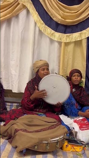 😱 Taiz heritage sung by Yemeni girls.. The beauty of authentic Yemeni heritage is indescribable #...