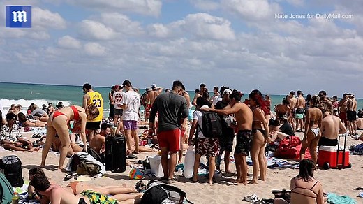 Thousands of students take over Daytona beach for Spring Break