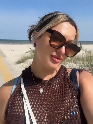 ‏Rag la'aan baa ka dhacday! | latvian country girl