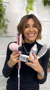 Check out @amystranqvc’s latest look! Join her and Maria tonight on QVC to shop!😍 #latestlook #latestlookssalon #qvc #qvcbeauty #hairproducts #hairproductsyouneed #hairproductsthatwork #haircut #hairtok #hairtutorial #hairgoals #hairtools #invertedbob #invertedbobhaircut | Calista by Maria McCool