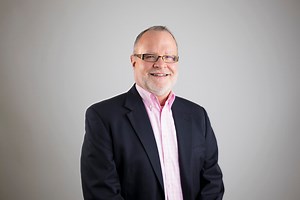 About Robert Sheldon