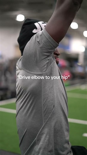 “90% of People Train Back WRONG – Try These 3 Moves!”