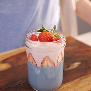 654K views · 291 reactions | With the nutrients of a smoothie + power of oatmeal, this lactose-free smoatmeal allows you to milk all the moments of your morning zen, without any consequences. | Nourish by Tastemade | Facebook