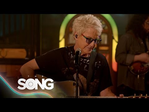 REO Speedwagon - Keep On Loving You | The Song