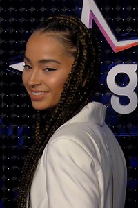 The It Girl with the Big Voice: Inside the World of Ella Eyre