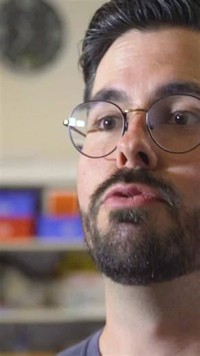 💬 Les émotions font partie de la vie. Découvrez des conseils pratiques pour apprendre à votre enfant à mieux les gérer. 💡 Plus de ressources ici : https://ciusss-estmtl.gouv.qc.ca/rentree Santé Québec #émotions #intelligenceémotionnelle #famille #CIUSSSEMTL #SanteQuébec | CIUSSS de l'Est de l'Île de Montréal