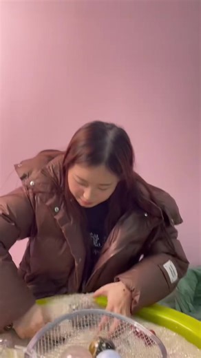 everyday is lucky day#highlandcrystal #crystalcollection #crystalscoop #girlspower #girl #bracelet #crystals #manifestation #crystalhealing