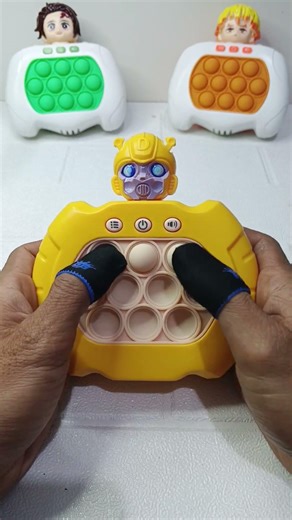 Playing push game Bumble bee pop it elektrik,pop it satisfying #gaming #popit #toys#fidgettoysplus