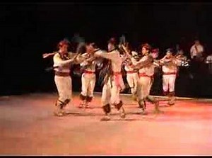BURGAINTZI BASQUE DANSE GRUP "goraki"