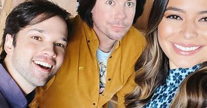 Elenco de iCarly se reencontra em foto dos bastidores do revival