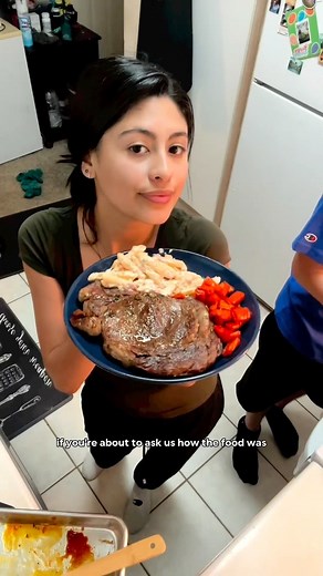 Made By Sillo🍴 on Instagram: "Bombastic Rib-Eye 👀 (get it?) Steak Butter: 🧈 •2 sticks butter •1 spoon chopped garlic •4 sprigs of Sage minced •orange zest (Combine & set aside until steaks are ready to baste) Honey Roasted Carrots: 🥕 •carrots •1 cup brown sugar •1/4 cup honey •salt to taste •pepper to taste •3 tbsp extra virgin olive oil (Bake at 400F until soft) Mexican-Style Macaroni Salad: 🫑 •2 cups cooked rigatoni pasta (dry and cool) •half jalapeño-chopped •half red bell pepper-chopped