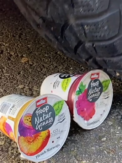 Coca Cola and Mentos Experiment: A Fizzy Reaction