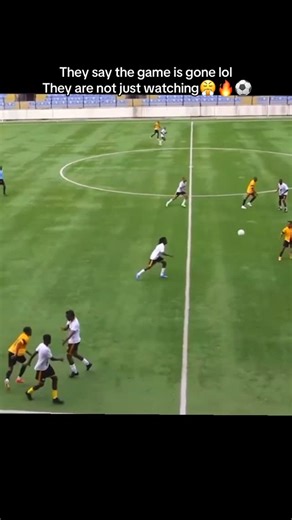 Yinka Odunlami on Instagram: "Create till the world notice 🙌⭐️ Kindly tag whoever needs to see this🥹, football pages, bloggers! Let’s take it farrrrrr! ….. REPOST 🙏🏾❤️⚽️ #nike #neymar #fussball #futebol dreamchaser"