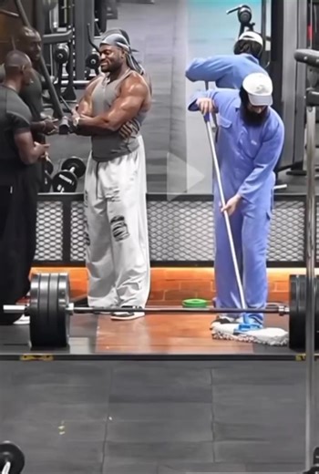 Anatoly's Gym Prank: Don't Touch the Dumbbells!