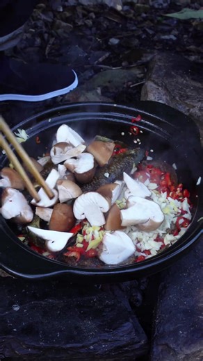 Village life in China . Catch and cook. Simple fish hotpot. Fishing and then cooking. #naturalcooking #villagefood #chinesefood #cooking #creatorsearchinsights
