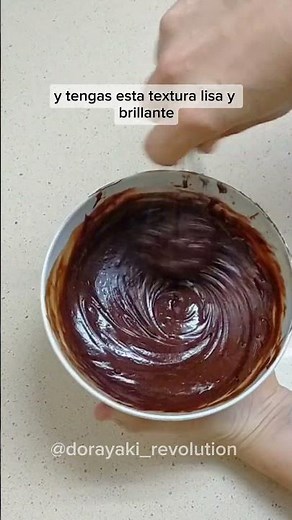 HOW TO MAKE MILK CHOCOLATE GANACHE