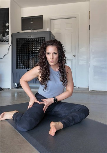 Stuck hip in the 90/90 position? Try this before forcing the stretch. #hipmobility #internalrotation #mobilitytips #movebetter #hippain