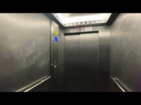 1976 Electra (mod.) traction elevators at Dizengoff Center - Tel Aviv, IL.