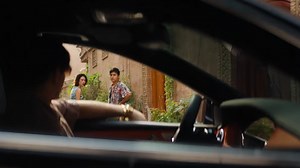 当街砸车吵架 结局竟叫她老婆