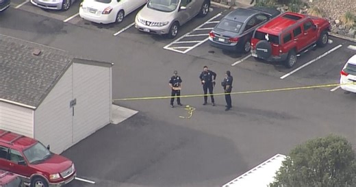 Aurora police officer stabbed in head, suspect killed in shooting