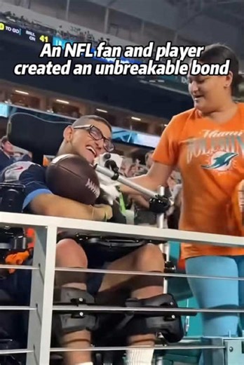 An NFL fan and player created an unbreakable bond! 🏈❤️🤝This NFL athlete‘s moment with his disabled little fan is what sports are all about. #FanPlayerBond #FootballFamily #NFLKindness #SportsConnection #intuittouchdowndance