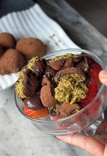 Strawberry Dubai Chewy Cookie — Resep Lengkap & Bahan